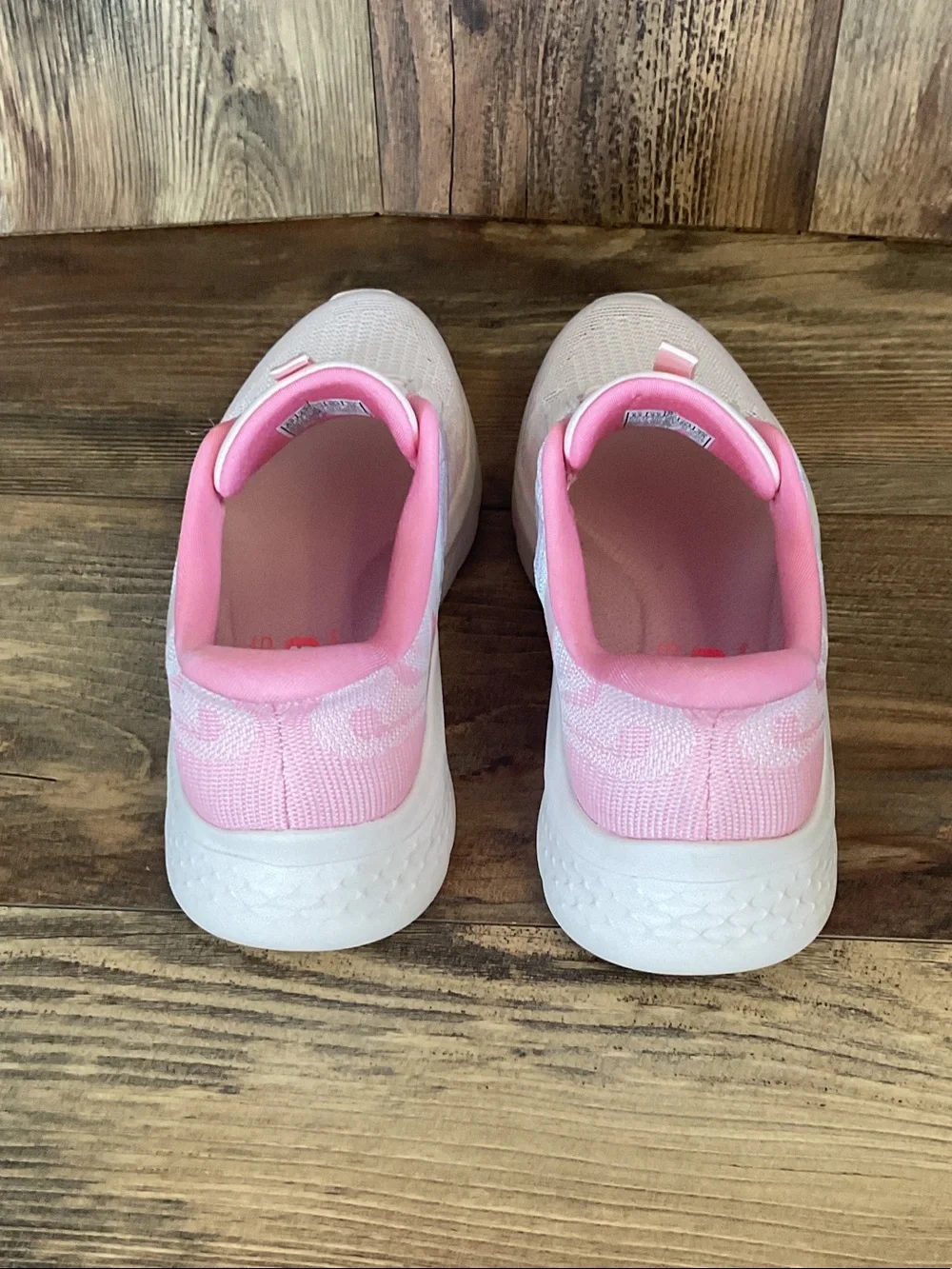 Skechers GO Walk Slip On Air Cooled Memory Foam Flex Nova 125507 Sneakers 8.5